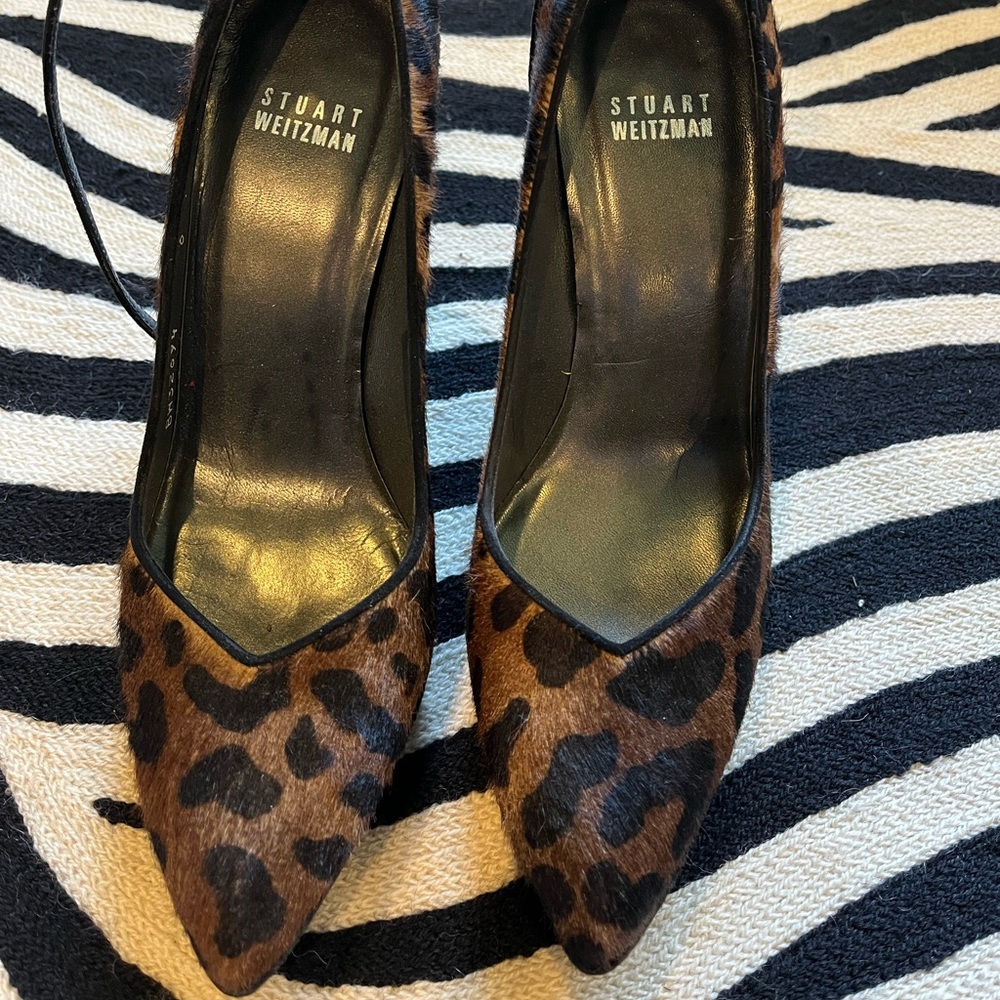 Stuart weitzman leopard heels